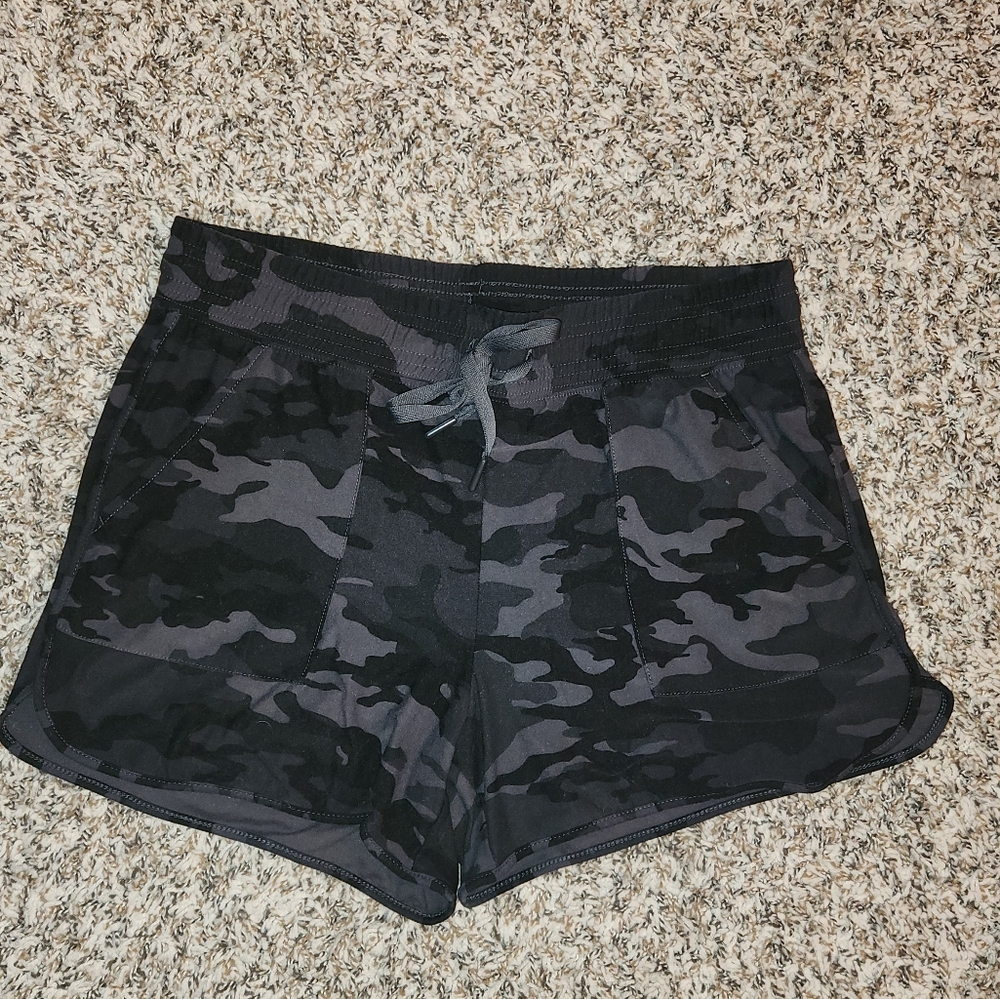 Athletic Works Moisture-Wicking Gym Shorts – 3-Pair Bundle (Size M 8–10) 🏃‍♀️✨ - Picture 15 of 15